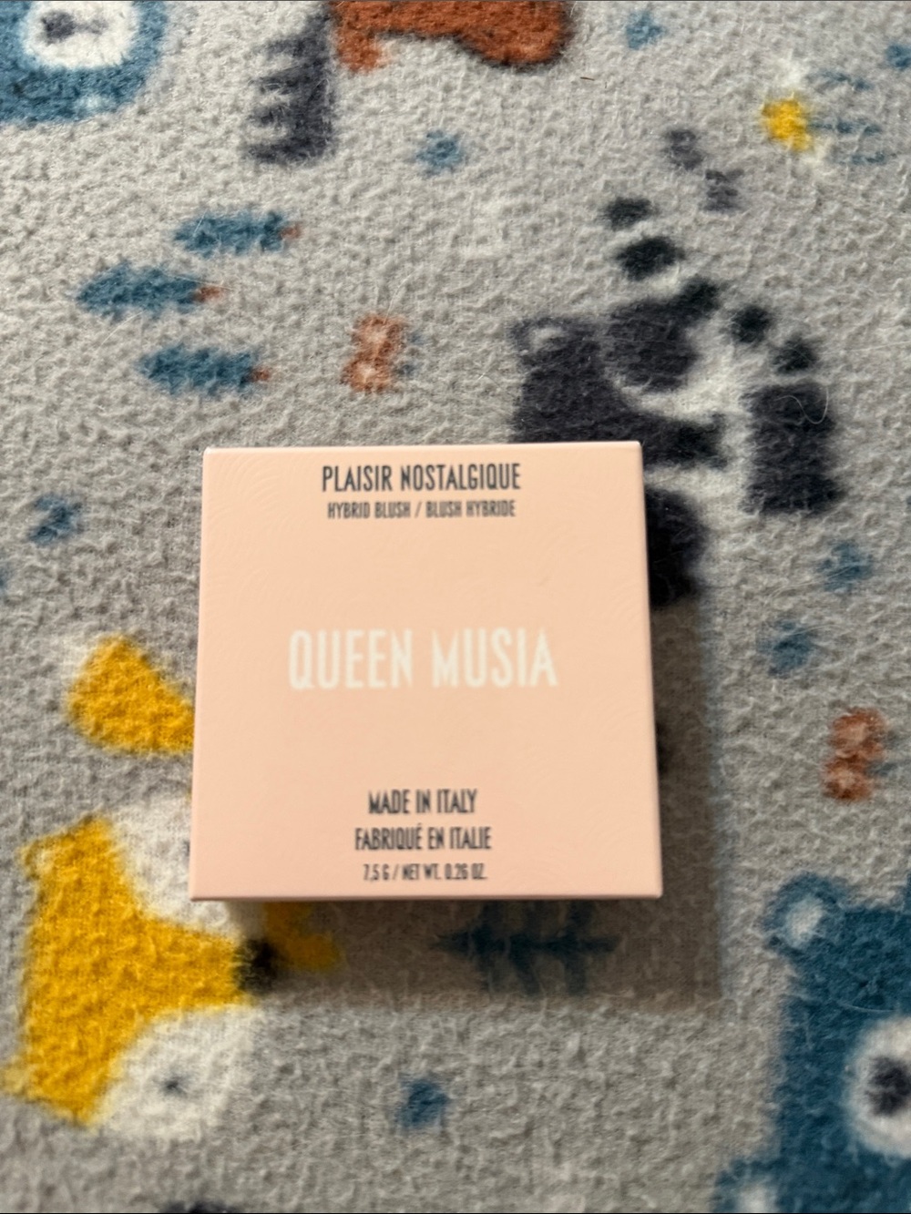 Queen musia powder blush